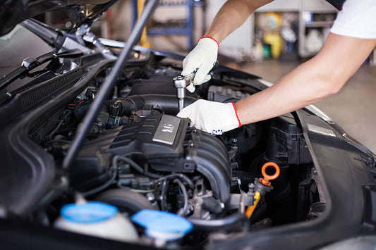 How to Choose the Right Car Oil and Master the Art of Oil Change